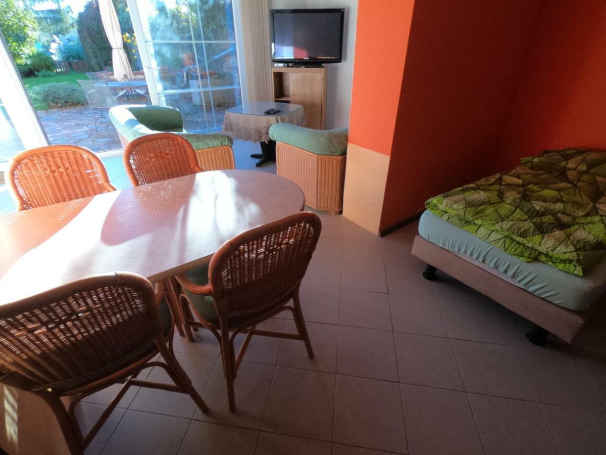 Frymburk 210 Apartman Екстер'єр фото